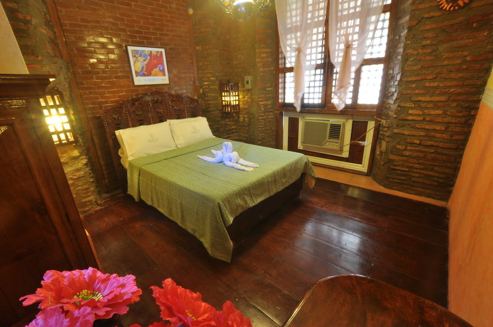 Zen Rooms Grandpa'S Inn Vigan Bagian luar foto