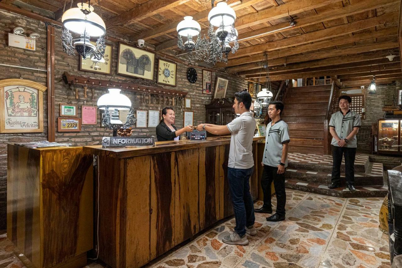 Zen Rooms Grandpa'S Inn Vigan Bagian luar foto